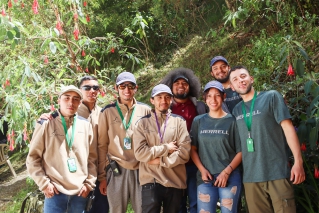 Jóvenes Gestores del Riesgo de Integración Social participan en la mitigación del incendio y rescate de especies en los cerros orientales