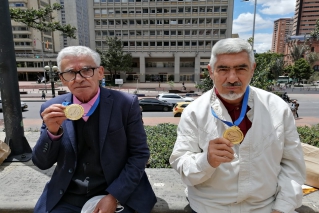 Carlos y Jaim, galardonados en concurso distrital de literatura