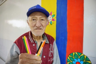 De conductor de tractomulas a artesano: las manos que llenaron de color el Mundial en Los Caminantes