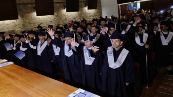 Cerca de 100 habitantes de calle se graduaron en Bogotá gracias a una estrategia que cumple 10 años cambiando vidas 