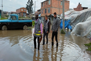Integración Social atiende a personas afectadas por intensas lluvias