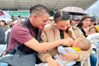 #Lactatón 2023 reunió a 2.200 madres gestantes y lactantes en Bogotá
