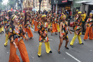 La Subdirección para la Familia a ritmo de carnaval, en la Fiesta de Bogotá