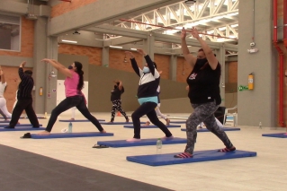 Con los cursos de yoga las mujeres salen recargadas de energía