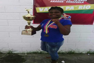 Campeona del boxeo en Venezuela es una beneficiaria de los programas sociales del Distrito