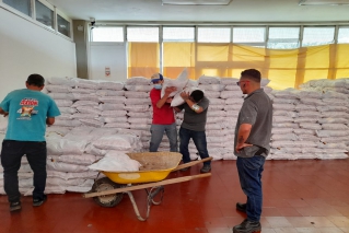 3.000 kits de alimentos fueron entregados a la población migrante en Bogotá
