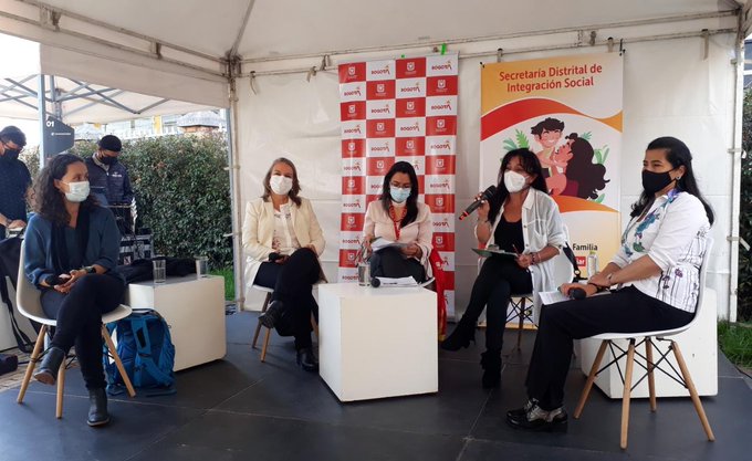 foto de expositores del evento