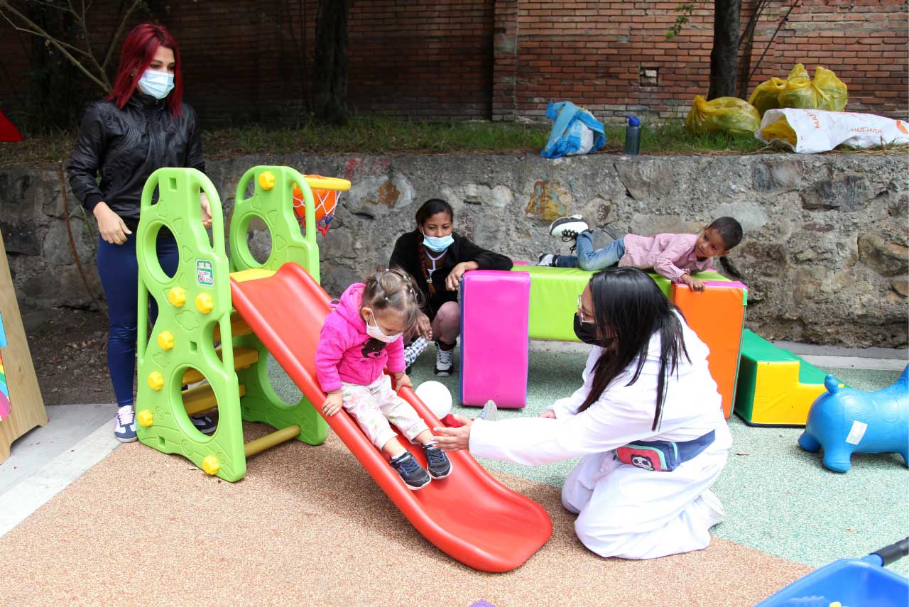 foto de niños jugando
