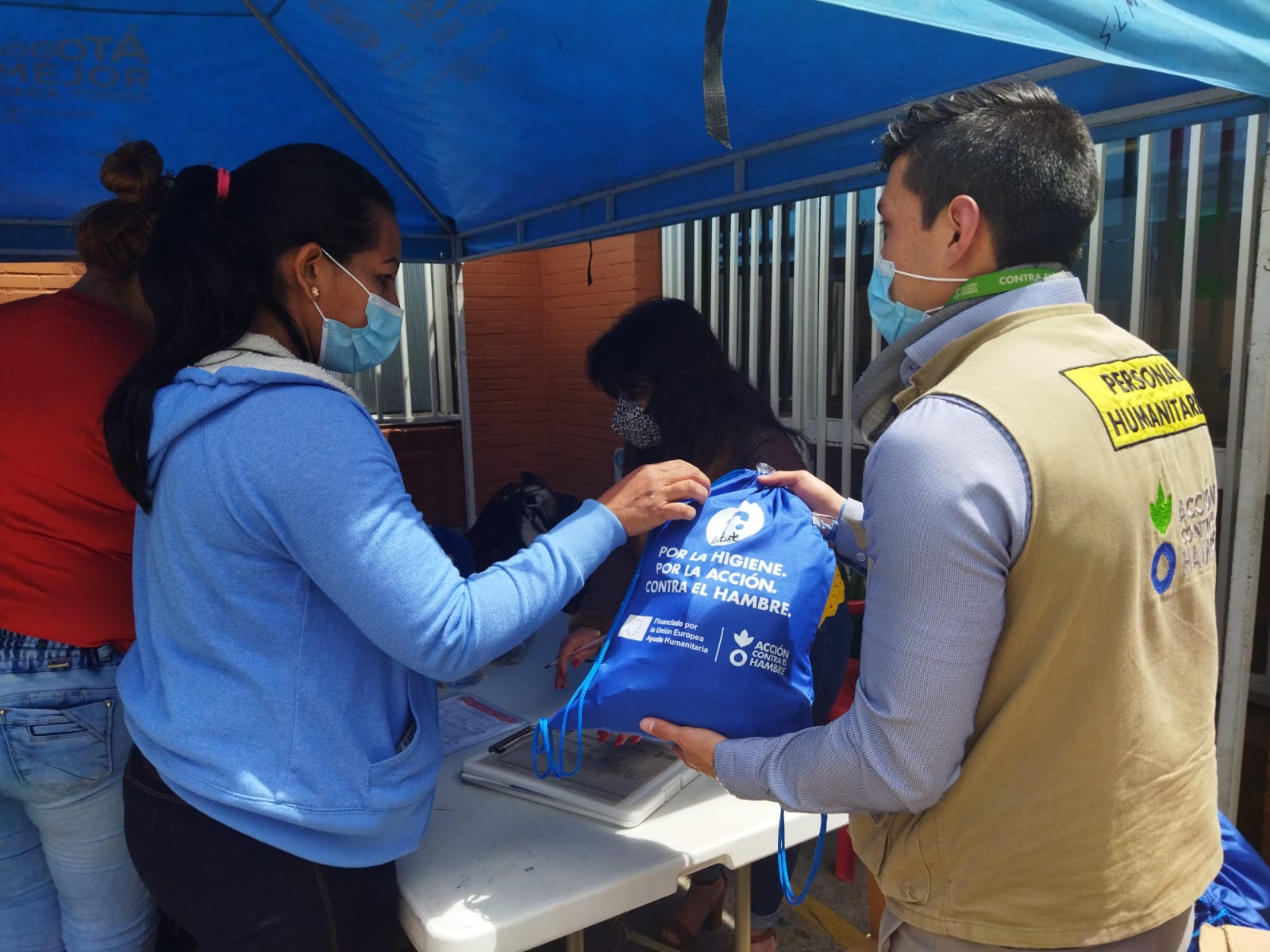 50 familias migrantes