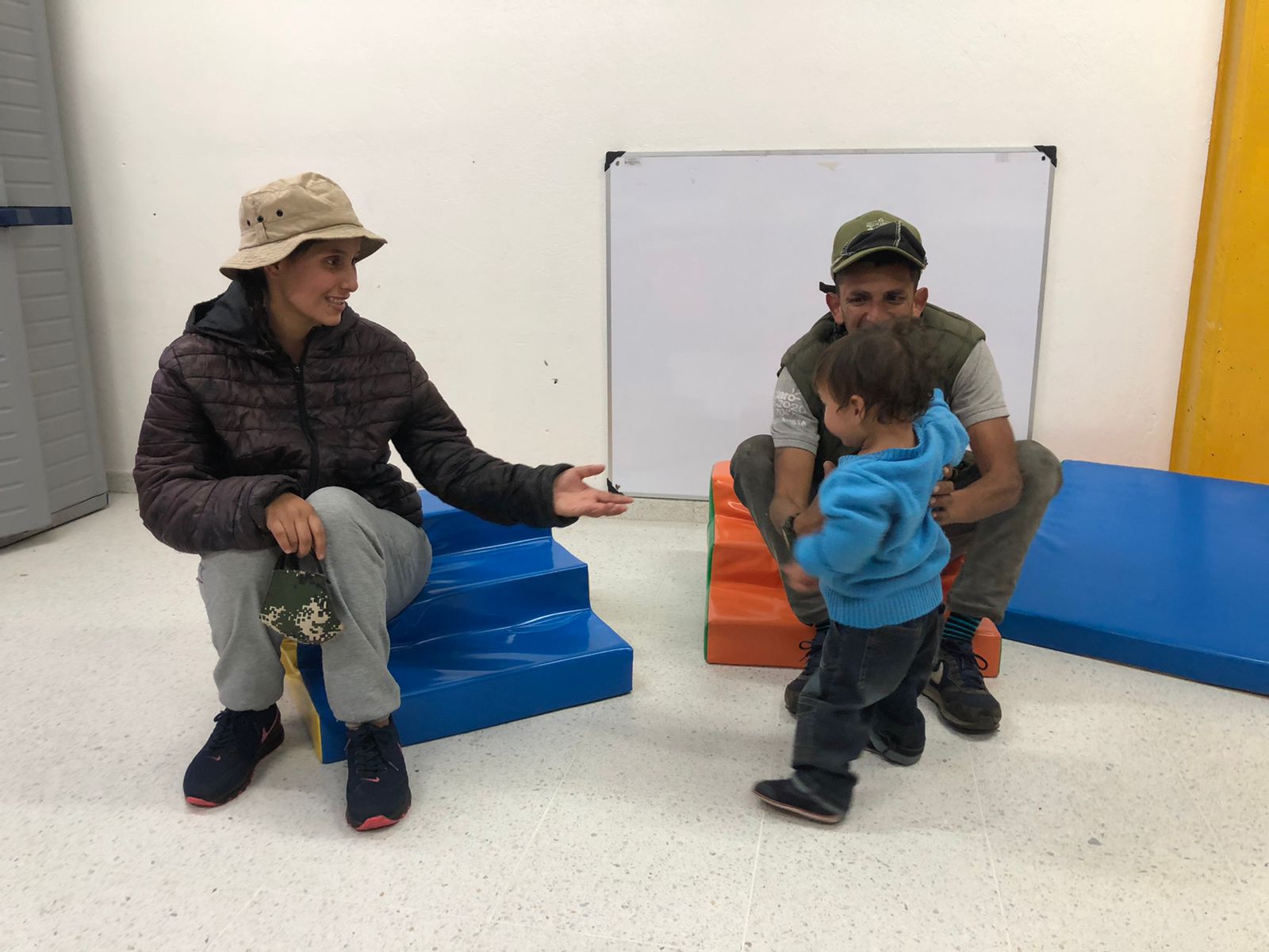 foto de padres con sus hijos