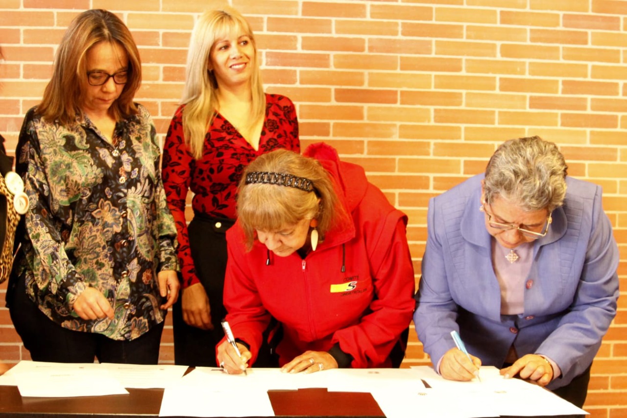 se firmaron los Acuerdos Laborales