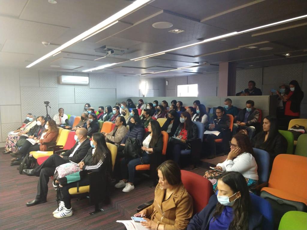 foto de asistentes al auditorio