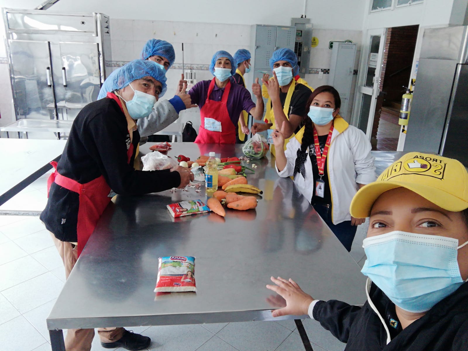 foto de personas cocinando 1