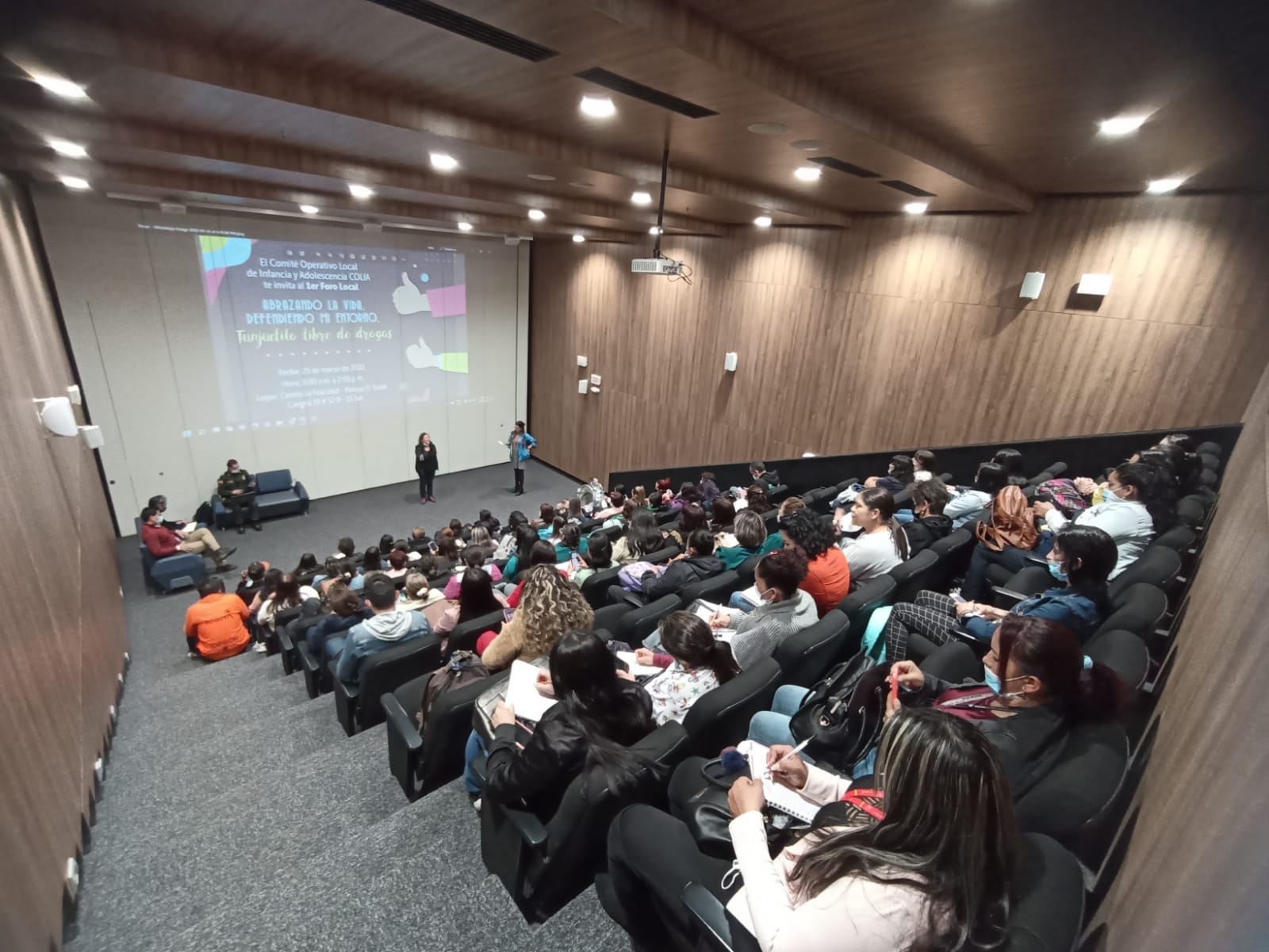 Primer Foro Local de Tunjuelito