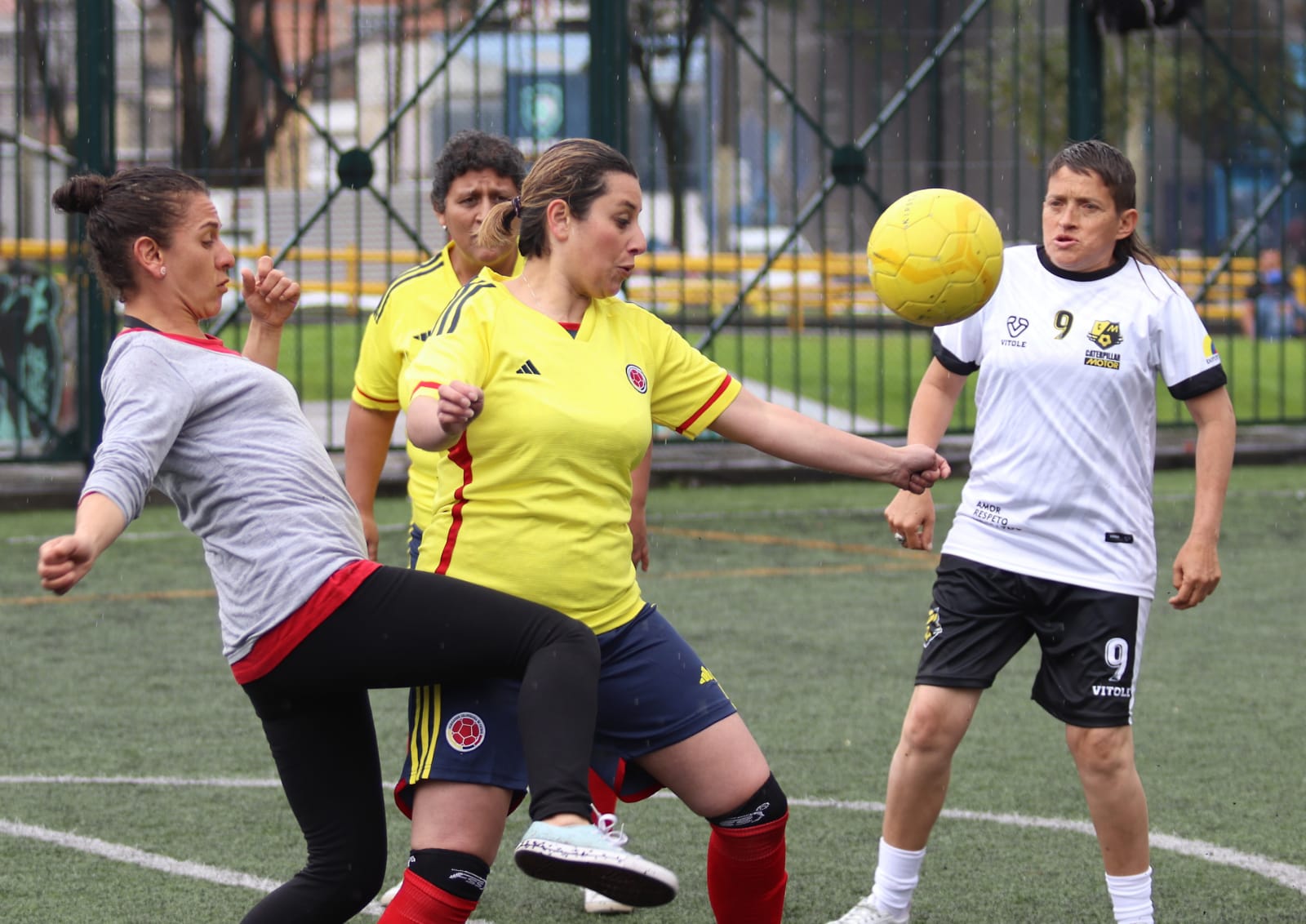 Finaliza mundialito de fútbol 3