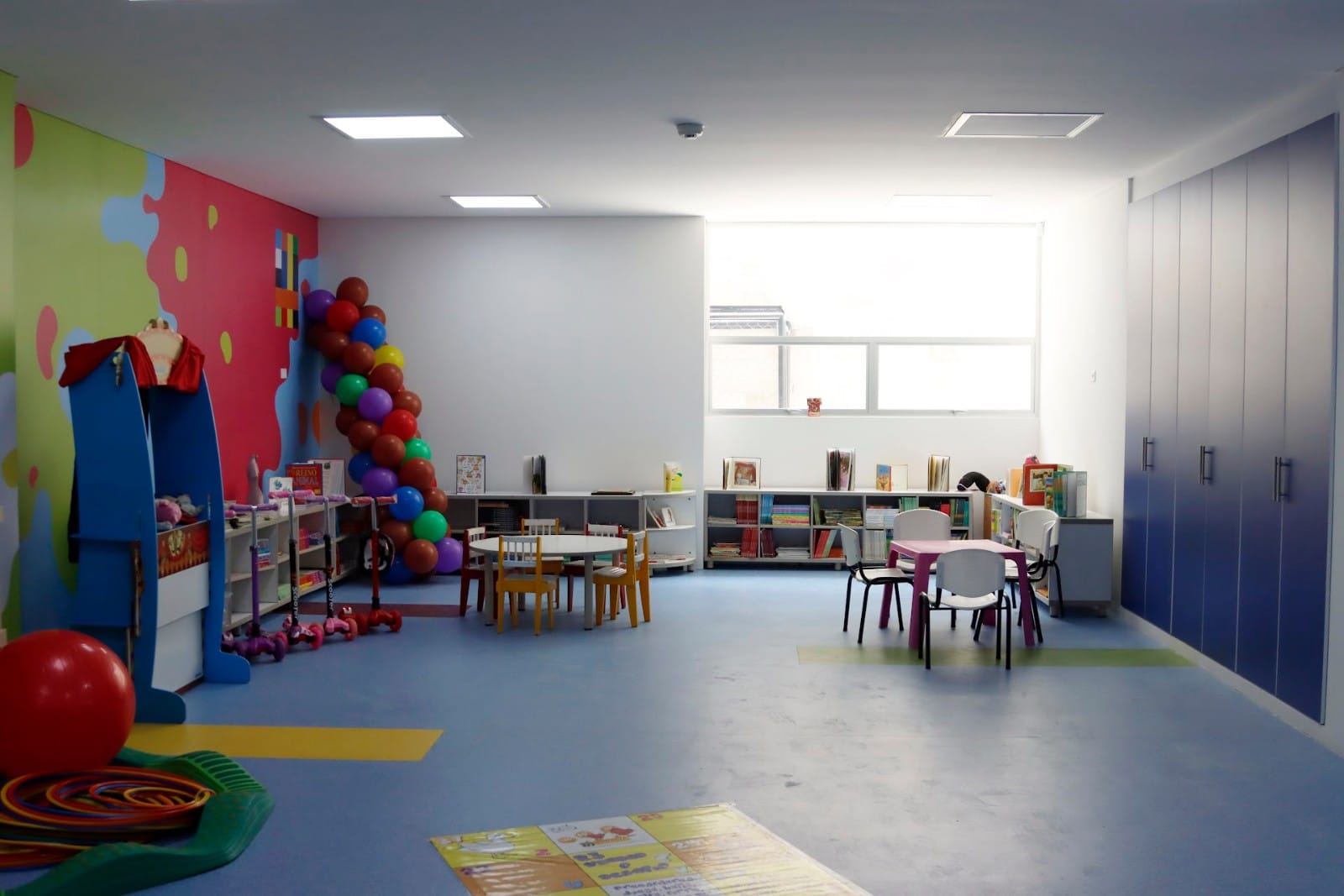foto de sala de juegos del jardin