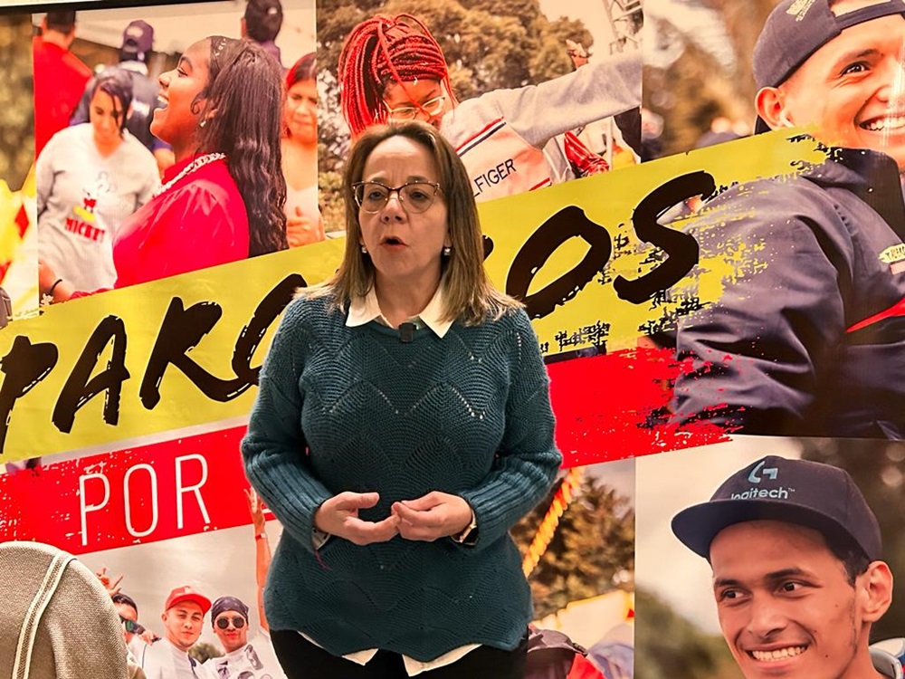 Evento de reconocimiento al programa jóvenes parceros