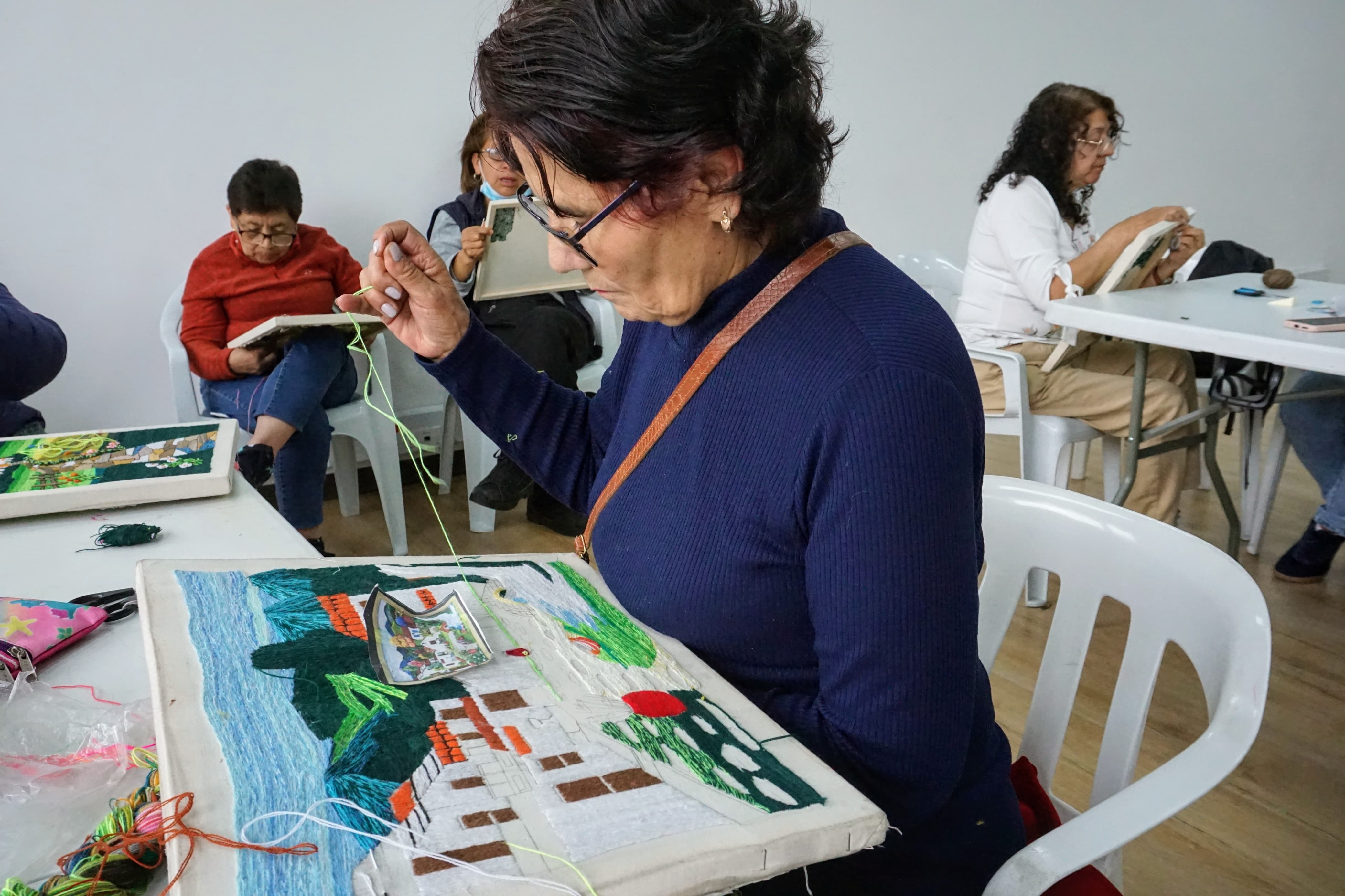 Foto mujer en CDC maria goretti