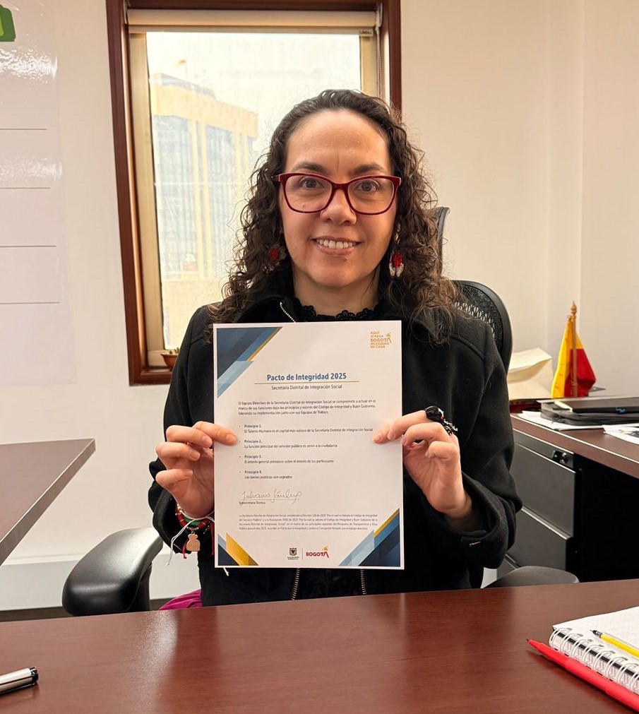 Foto Subsecretaria Tecnica Juliana Sanchez