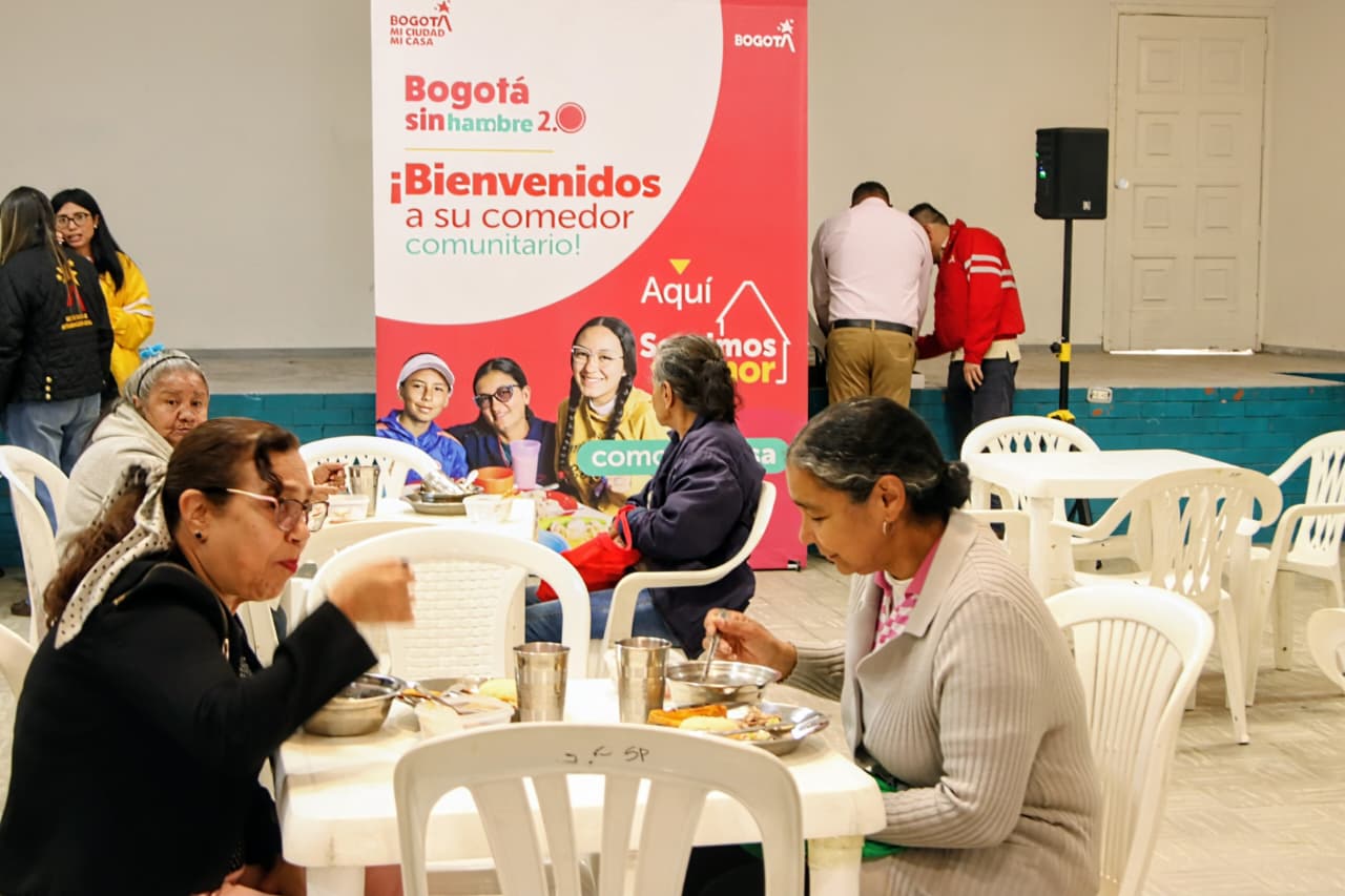 Foto comedor-centenario