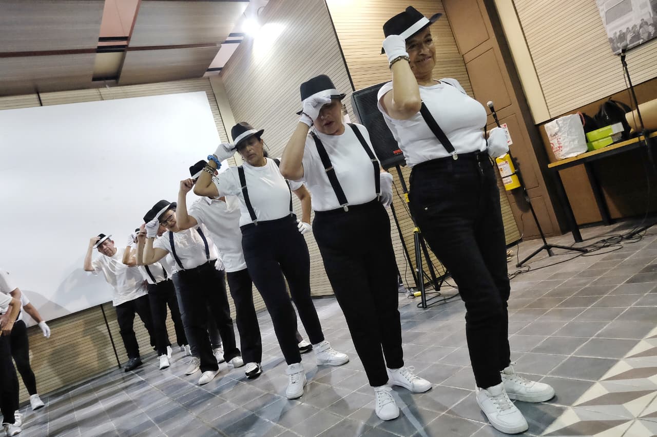 Foto Personas_mayores_escena