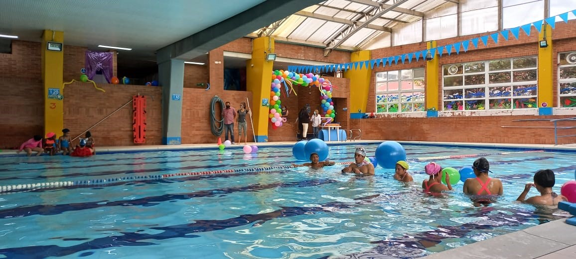 fotos de usuarios en piscina 4