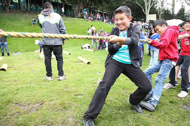 Fotos de niños jugando 14