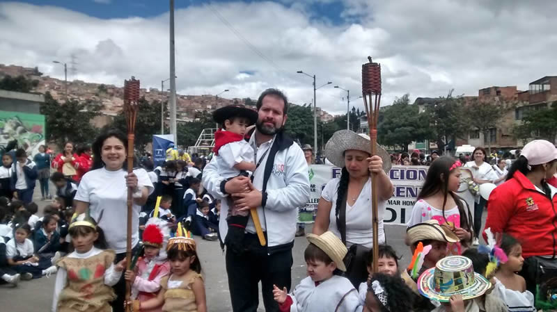 Niños marchando por la paz 4