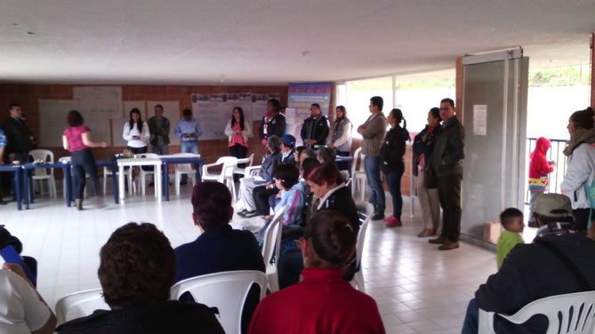 Foto de feria de servicios 2