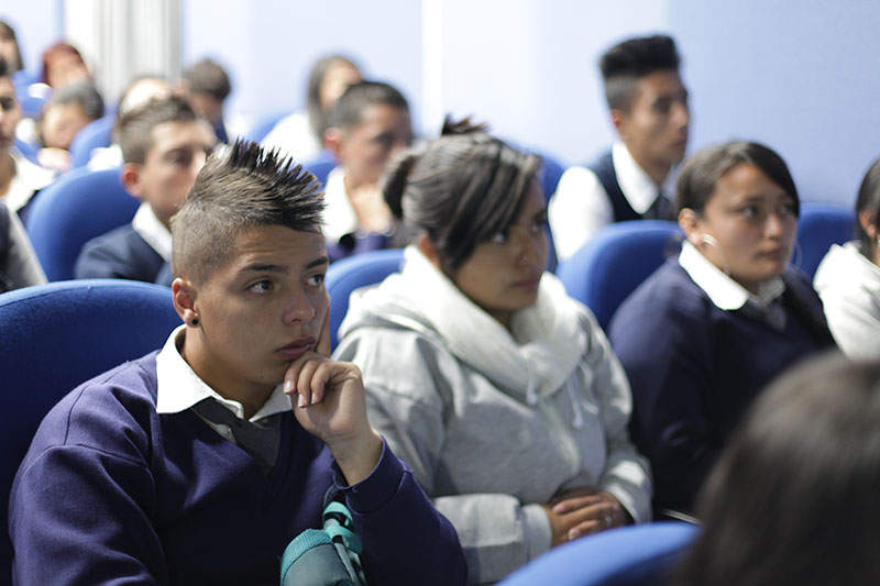 Sensibilización sobre el reclutamiento ilegal 3
