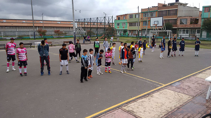 Kennedy activa en la Semana de la Juventud 11