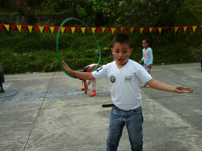 Foto de niños jugando 5