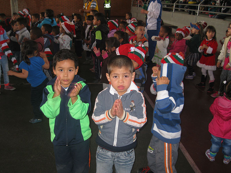 Foto de niños celebrando navidad 1