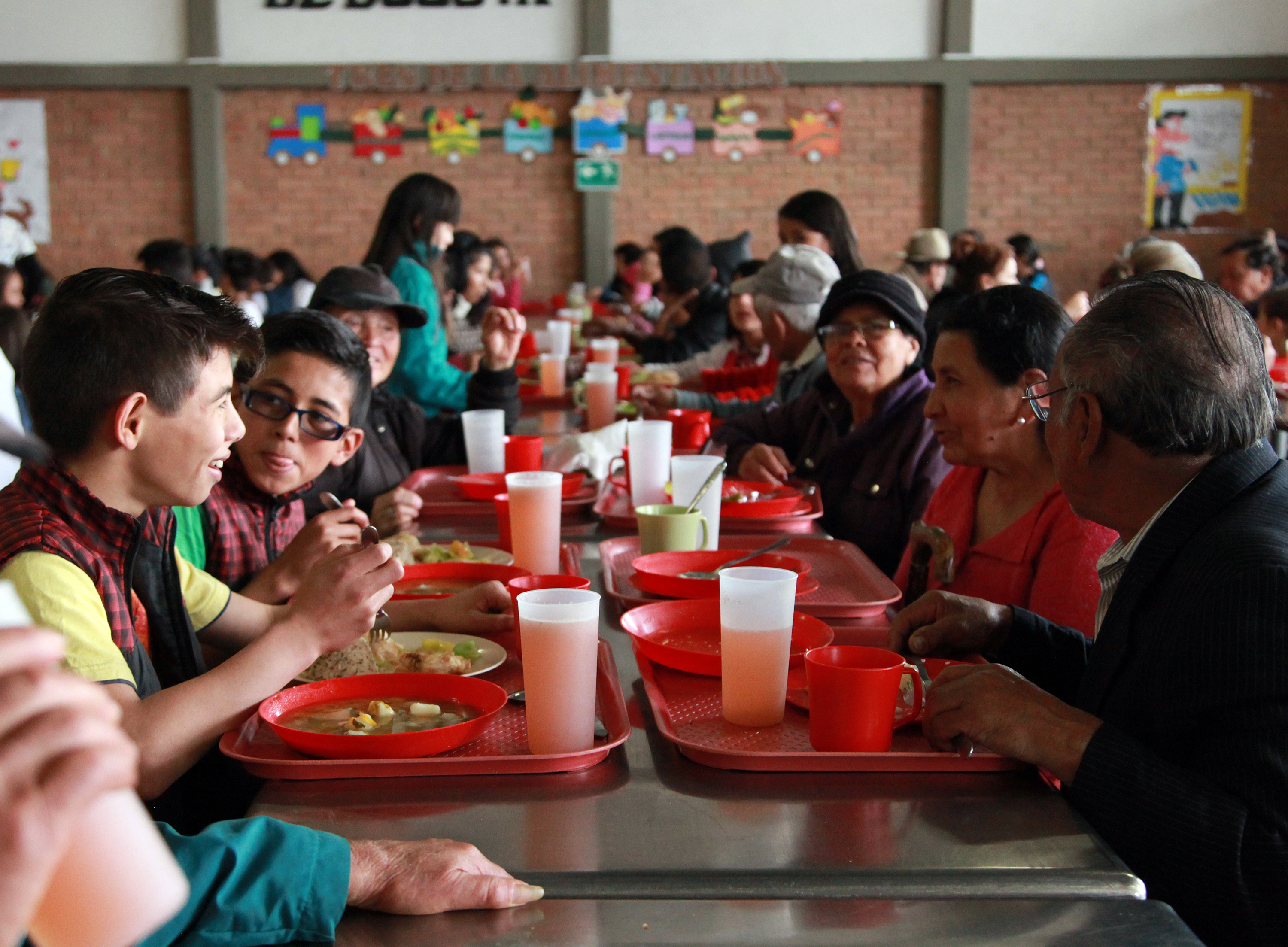 alimentación a beneficiarios