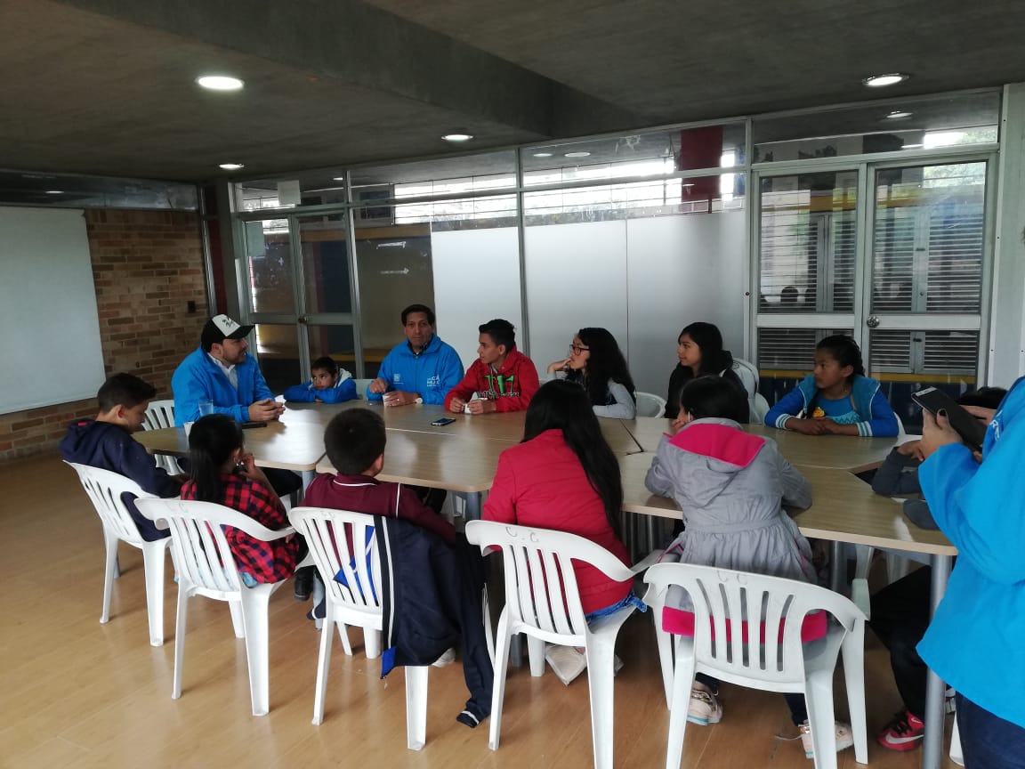 Diálogo con Alcaldes locales