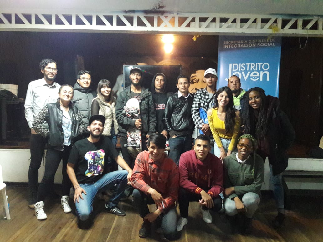 foto de andre con sus amigos
