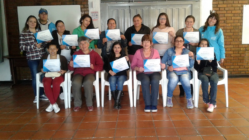 foto de madre con reconocimiento
