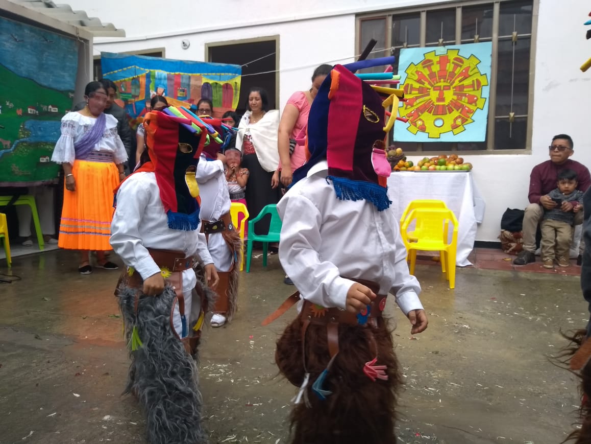 foto de personas mayores bailando 1