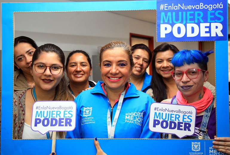 Foto de mujeres bogotá mejor para todos