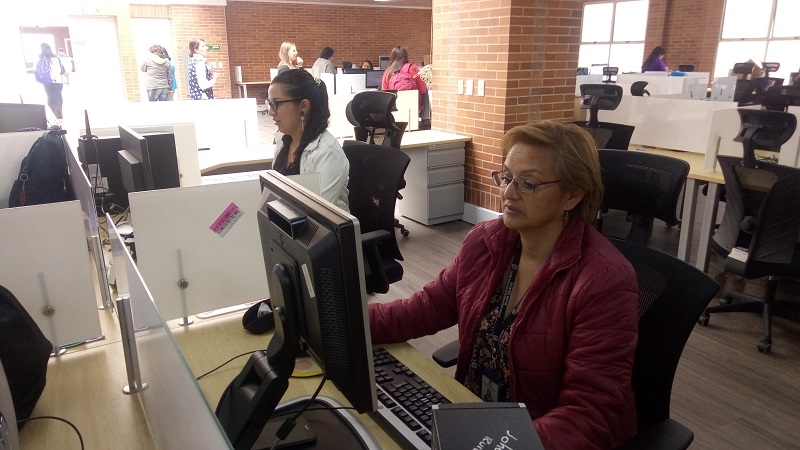 foto de funcionaria 4