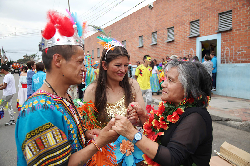 Galería Ex habitantes de la calle le dan vida a 'Joselito Carnaval'