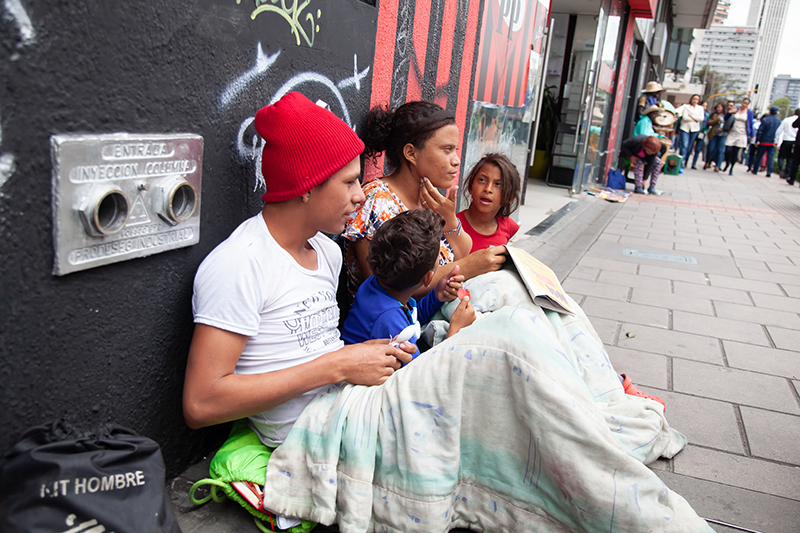 Galería Bogotá contra la Mendicidad Infantil