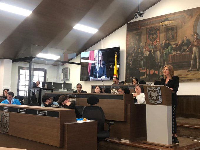 foto de secretaria en el consejo de bogota