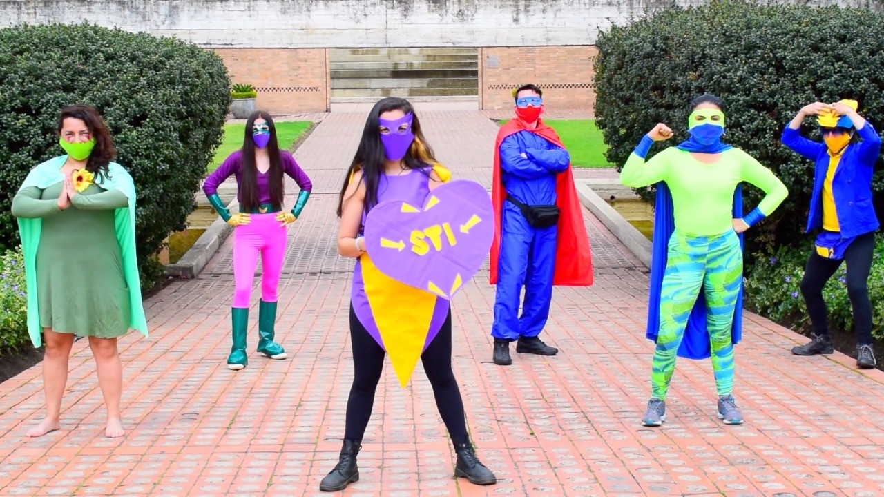Héroes y heroínas