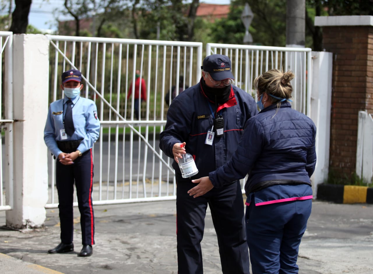 Guardas de seguridad