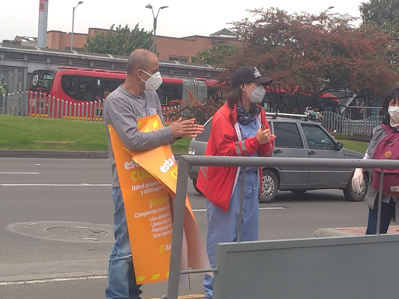 foto de funcionaria en antonio nariño