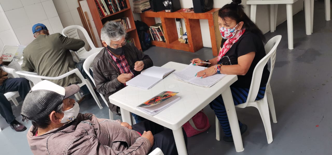 foto de personas mayores
